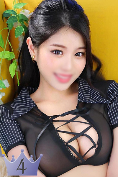 アズサ